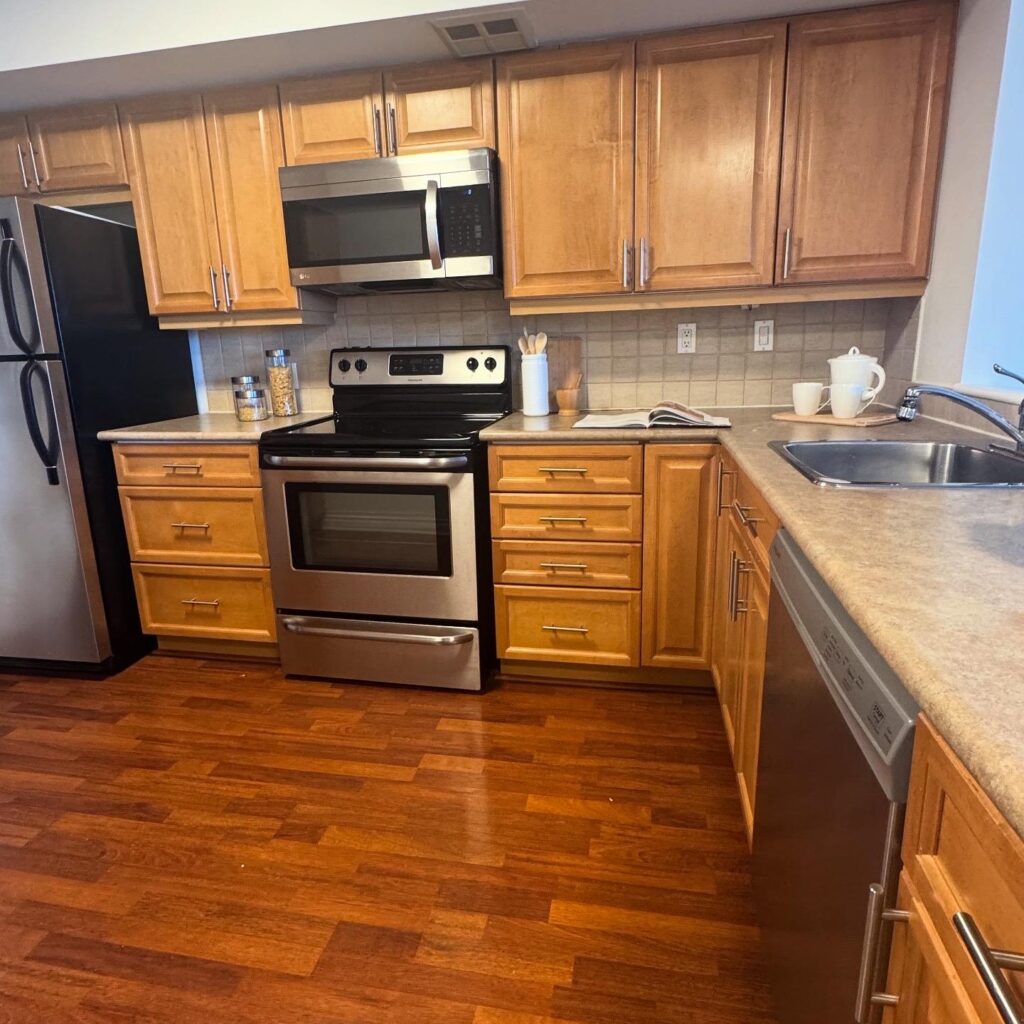 Picture before the Full kitchen renovation, you can notice the high contrast in the appearance